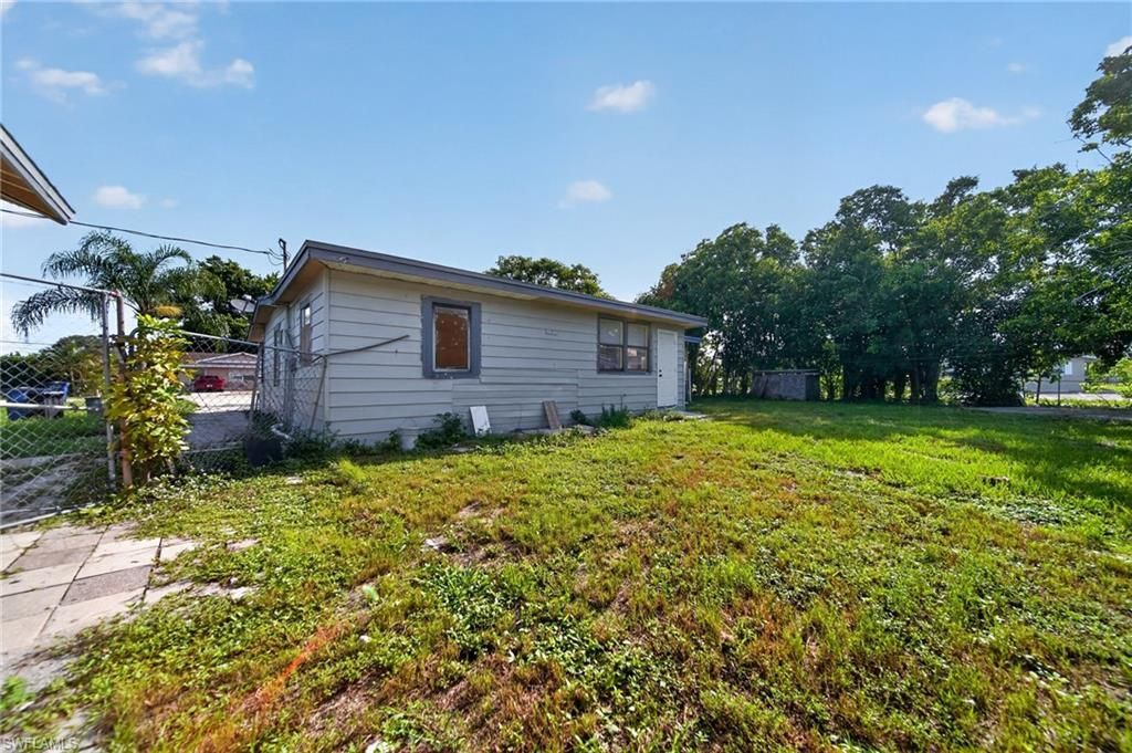 1846 Maple Dr, Fort Myers, FL 33907 Photo