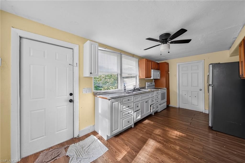 1846 Maple Dr, Fort Myers, FL 33907 Photo