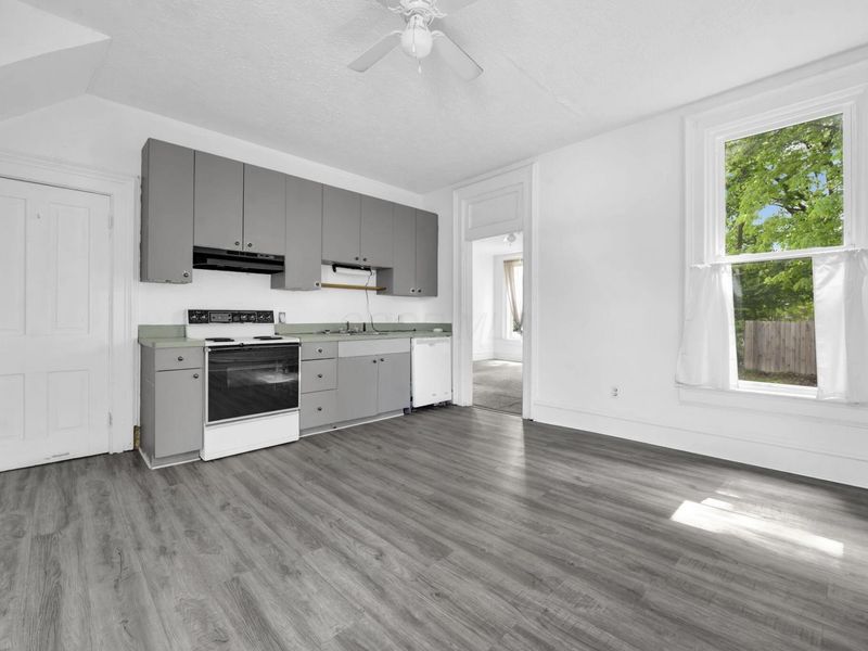 121 Lafayette Street, London, OH 43140 Photo 13