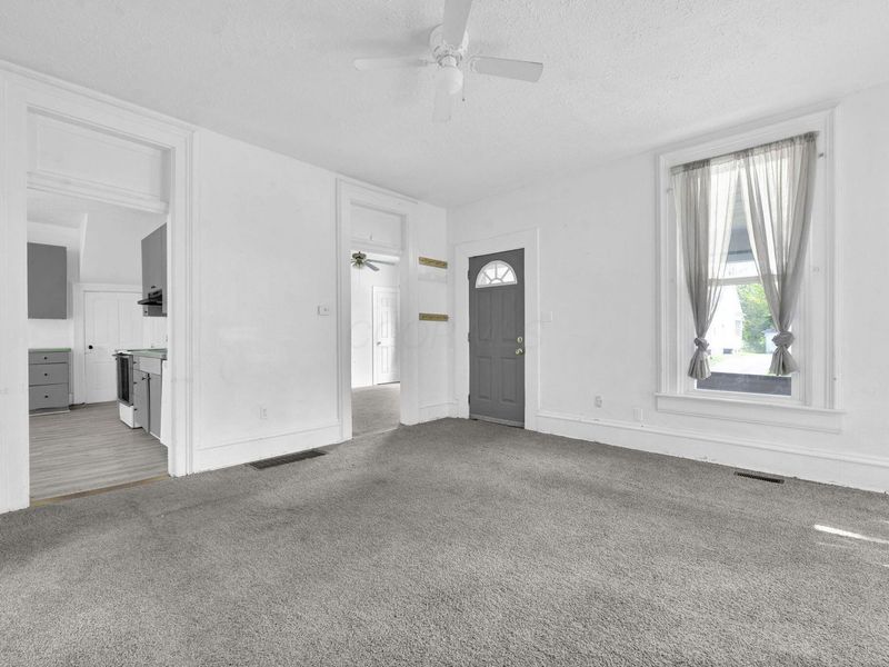 121 Lafayette Street, London, OH 43140 Photo 7