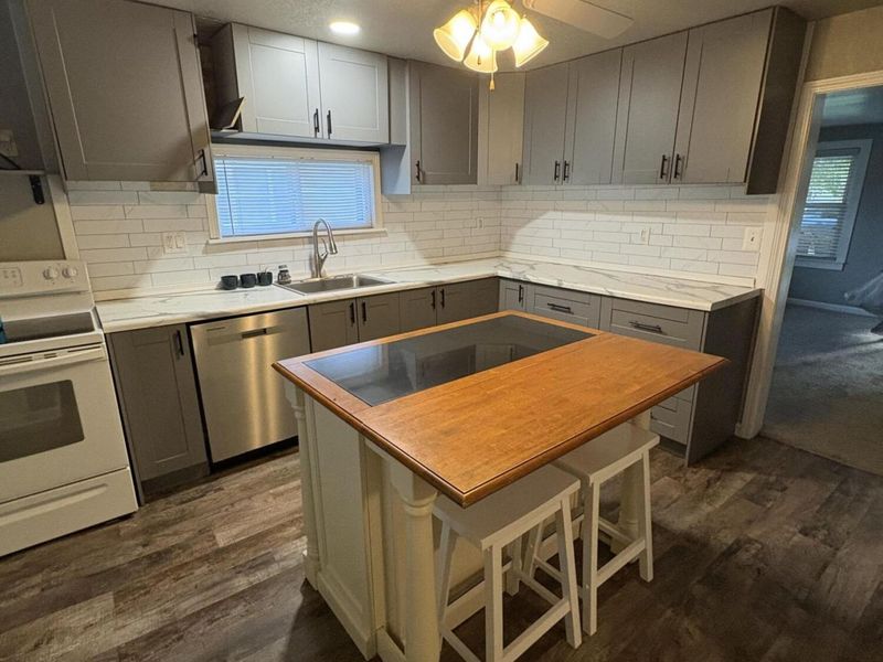 218 Defiance Street, Saint Marys, OH 45885 Photo 6