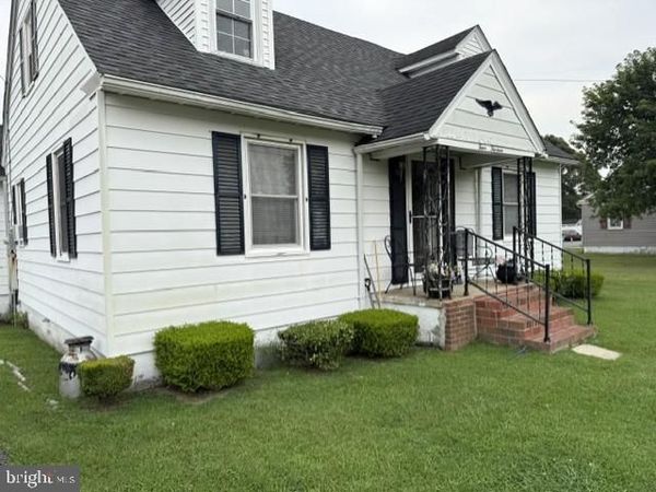 413 CHESTNUT STREET, HEBRON, MD 21830