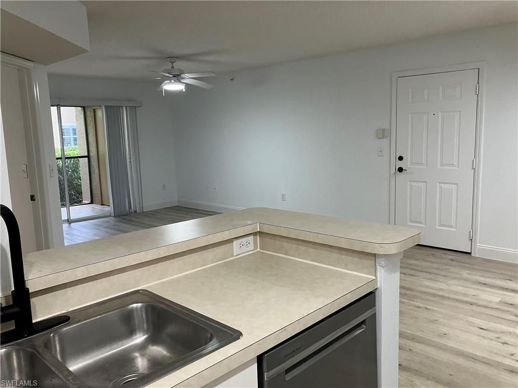 8920 Colonnades Ct E, Unit 516, Bonita Springs, FL 34135 Photo