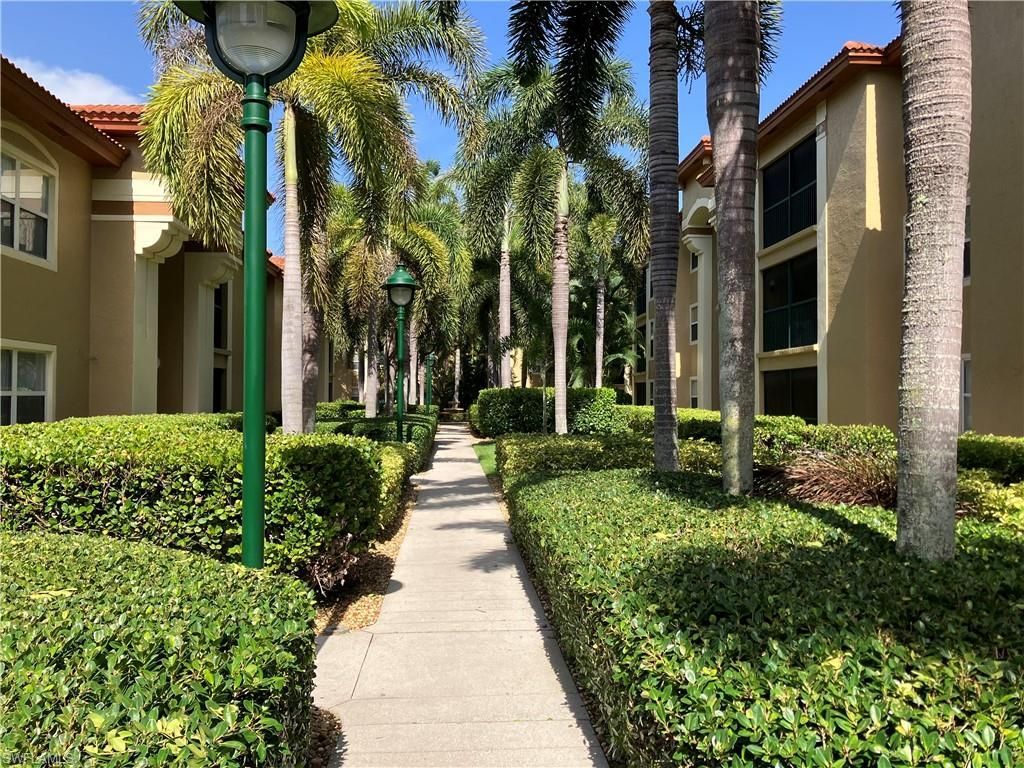 8920 Colonnades Ct E, Unit 516, Bonita Springs, FL 34135 Photo
