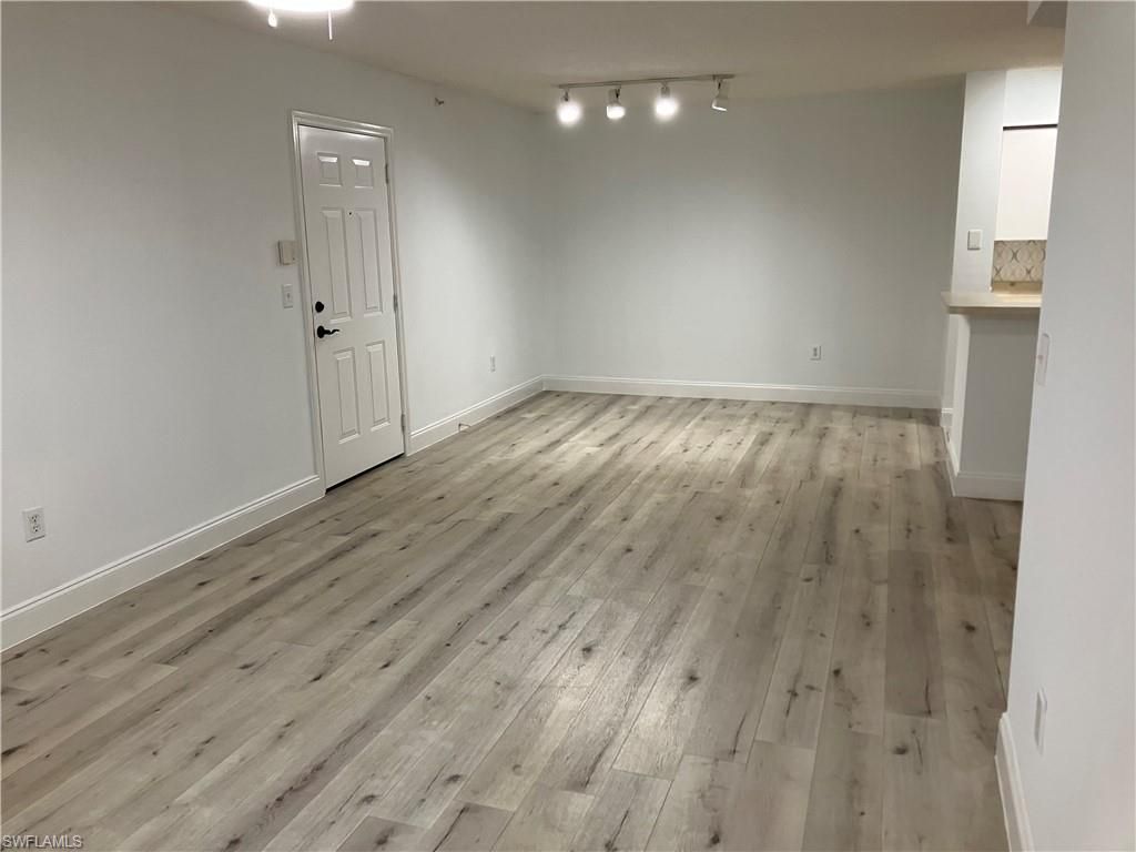 8920 Colonnades Ct E, Unit 516, Bonita Springs, FL 34135 Photo