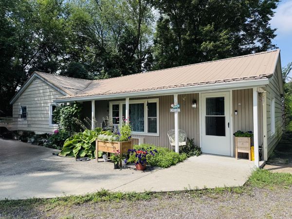 1568 Barron Lake Road, Niles, MI 49120