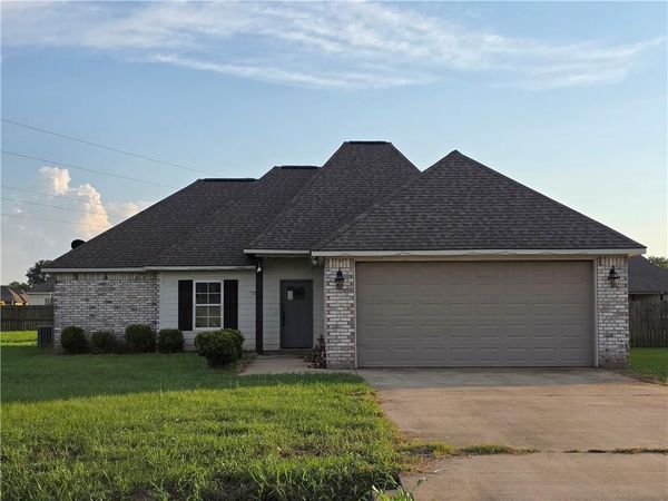 305 RANCH Boulevard, Natchitoches, LA 71457