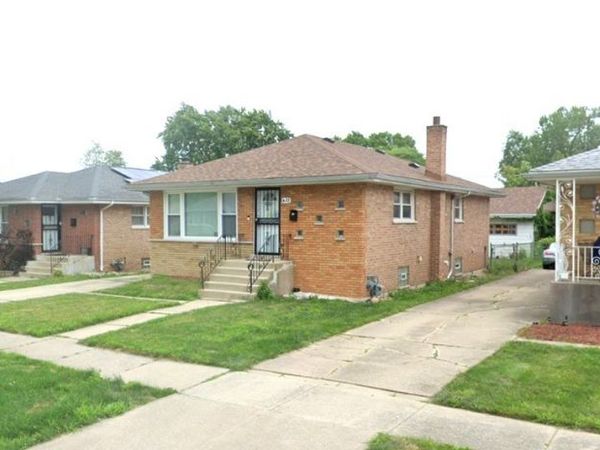 435 Crandon Avenue , Calumet City, IL 60409