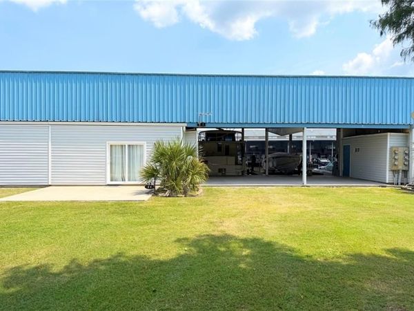 32875 RIVERGATE #62 Circle, Unit 62, Springfield, LA 70462