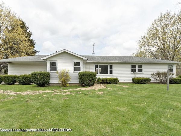 4404 W Columbia Road, Mason, MI 48854