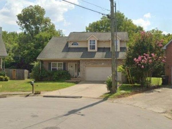 1024 Summerview Ct , Nashville, TN 37221