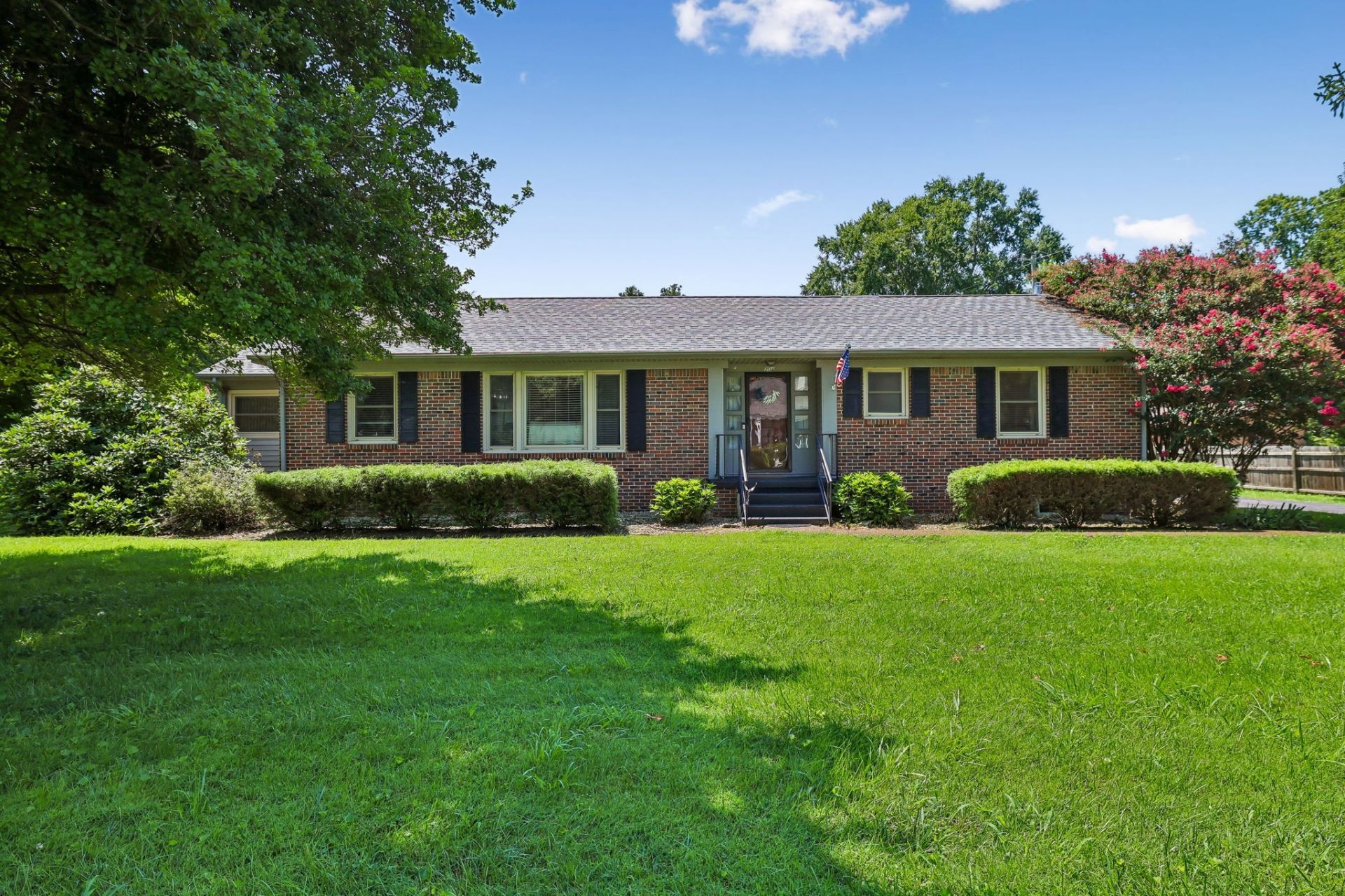 204 8th Ave Se, Winchester, TN 37398 Main Photo