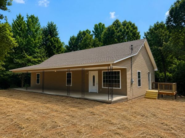 228 Henryville Rd , Ethridge, TN 38456