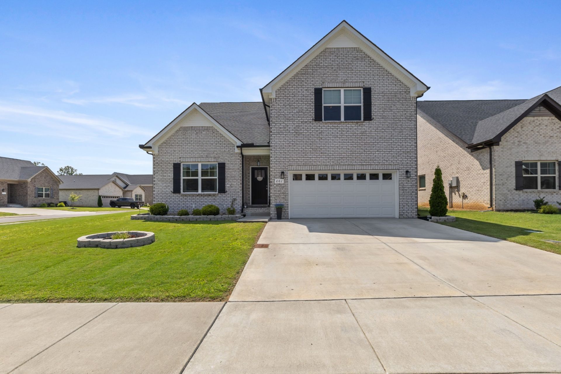 601 Lyla Dr, Spring Hill, TN 37174 Main Photo