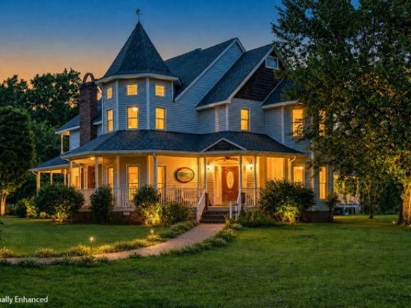2155 Oak Knob Rd , Lafayette, TN 37083