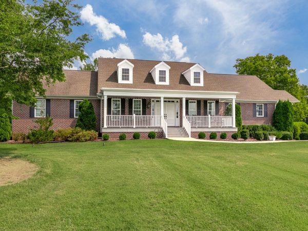 144 Herb Garden Dr, Fayetteville, TN 37334