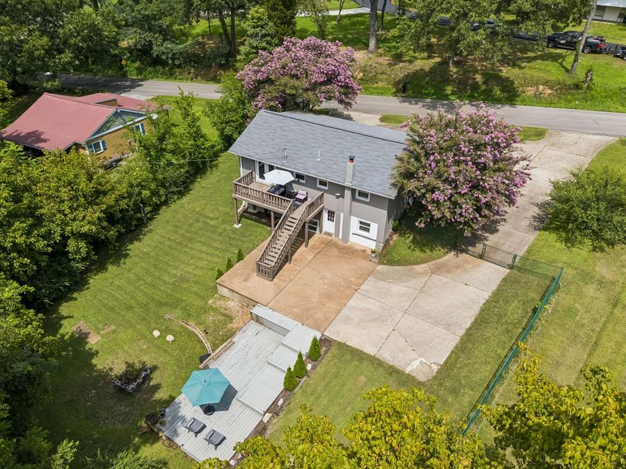 Property Image 37
