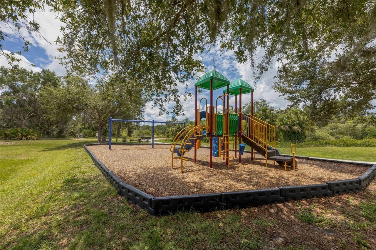 6904 74th Street Circle E, Bradenton, FL 34203 Photo
