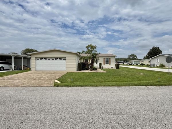 151 SAGO PALM DRIVE , LEESBURG, FL 34748