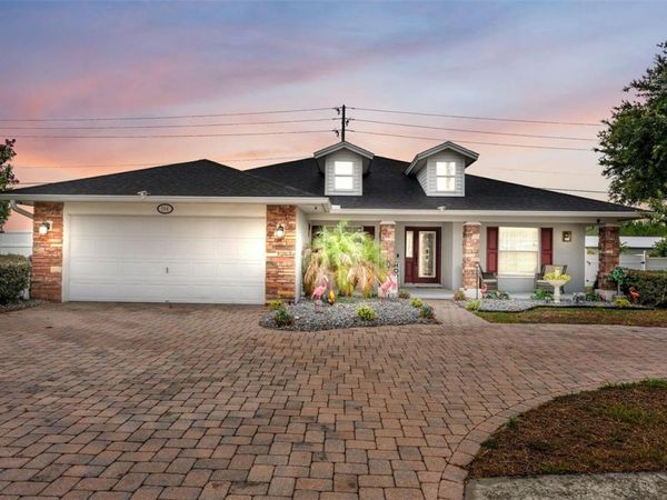 104 BENTLEY OAKS BOULEVARD , AUBURNDALE, FL 33823