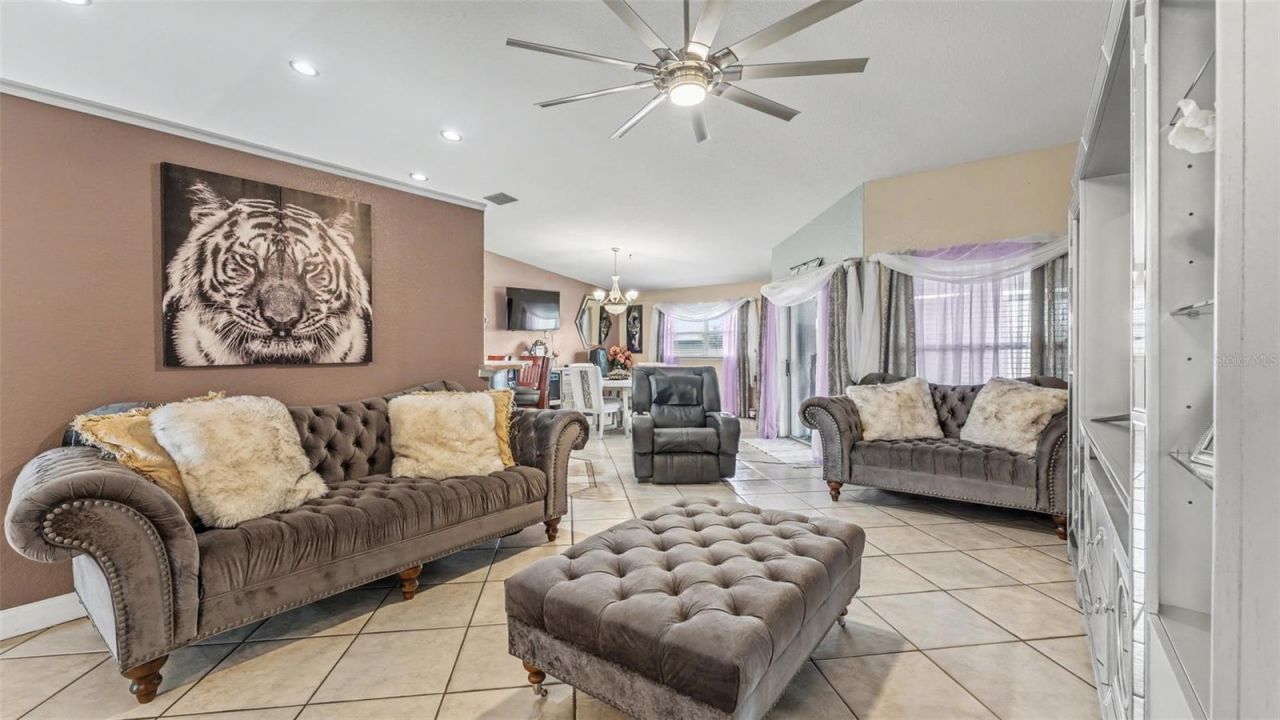 104 Bentley Oaks Boulevard, Auburndale, FL 33823 Photo