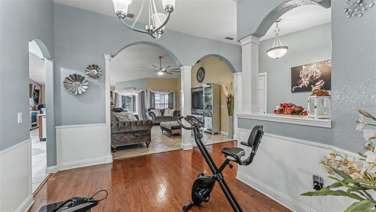 104 Bentley Oaks Boulevard, Auburndale, FL 33823 Photo