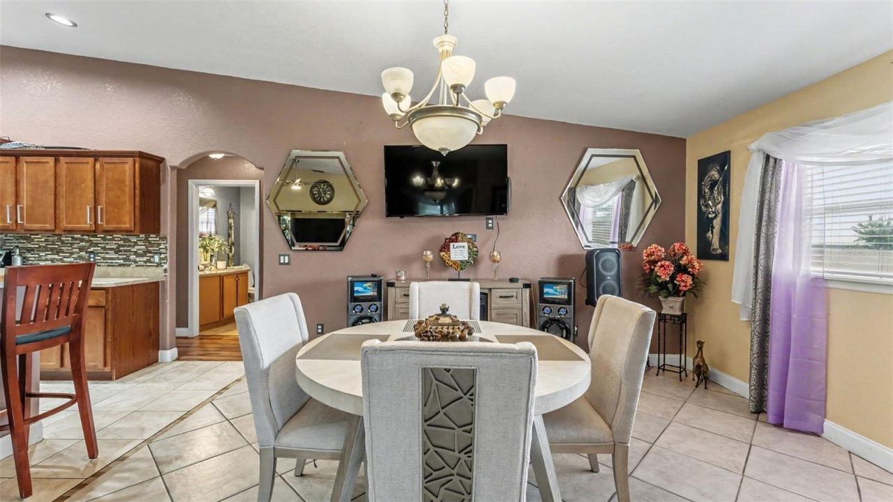 104 Bentley Oaks Boulevard, Auburndale, FL 33823 Photo