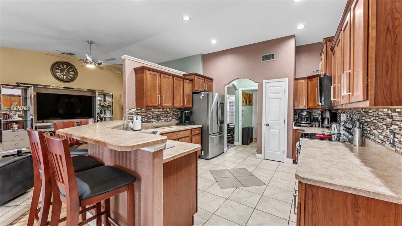 104 Bentley Oaks Boulevard, Auburndale, FL 33823 Photo