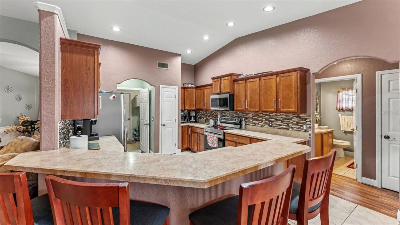104 Bentley Oaks Boulevard, Auburndale, FL 33823 Photo