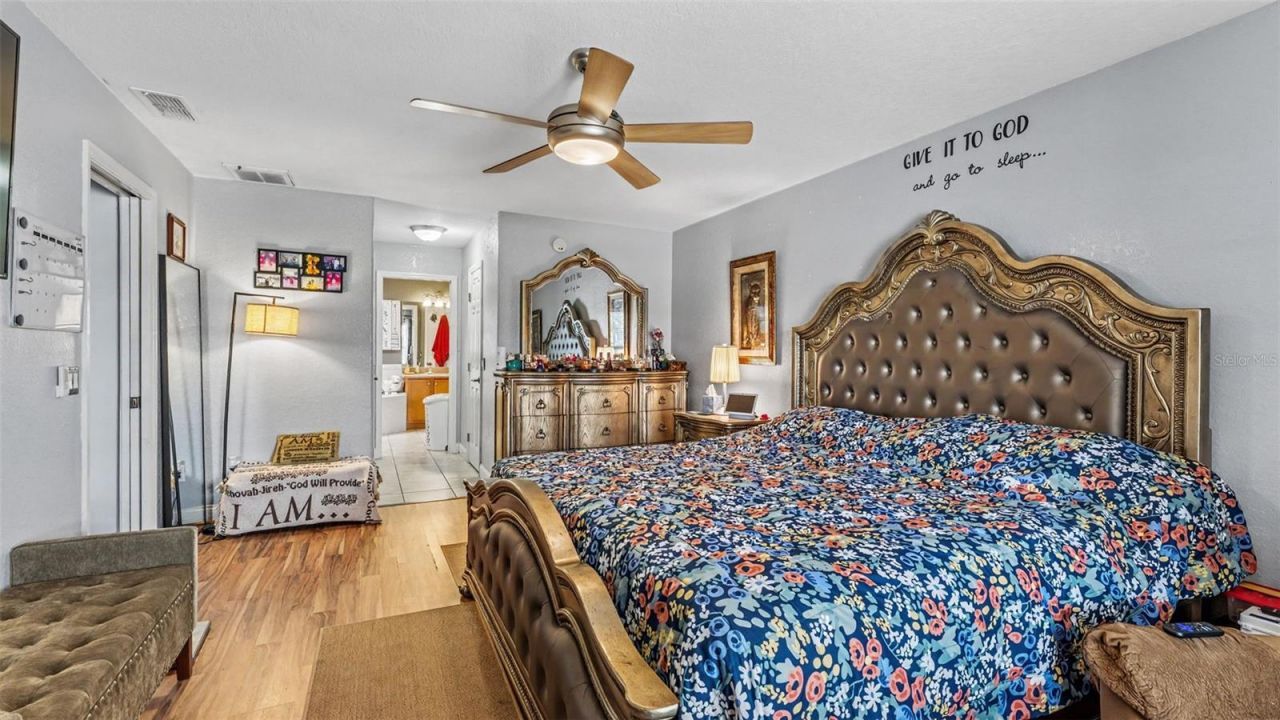104 Bentley Oaks Boulevard, Auburndale, FL 33823 Photo