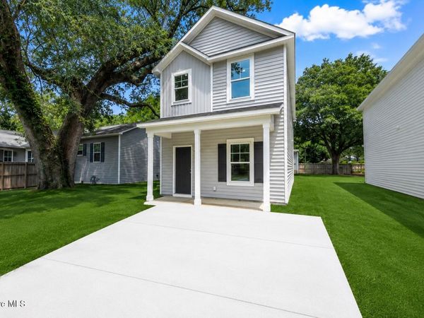 468 Maides Avenue , Wilmington, NC 28405