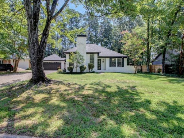 43 Yazoo Circle, Maumelle, AR 72113