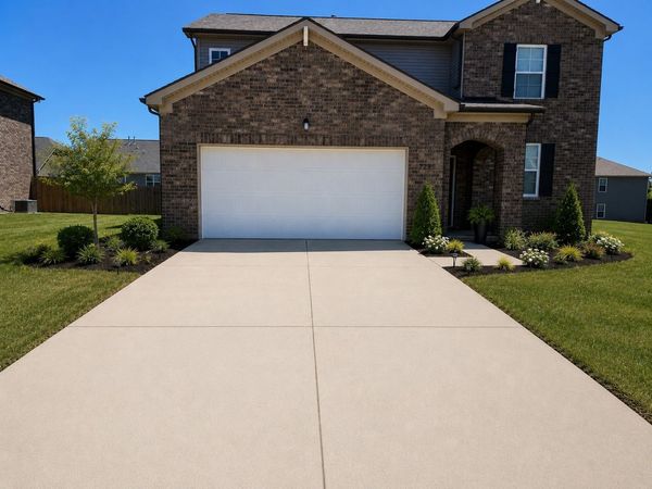 729 Amberton Dr , Smyrna, TN 37167