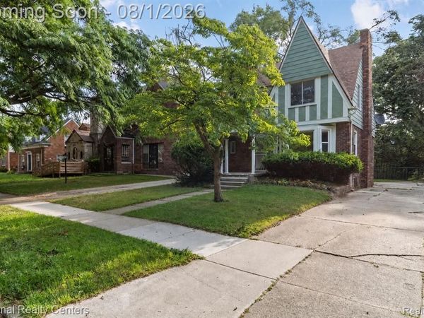 13556 Mettetal Street, Detroit, MI 48227