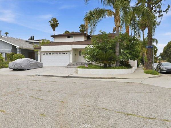 6369 Nestle, Los Angeles, CA 91335
