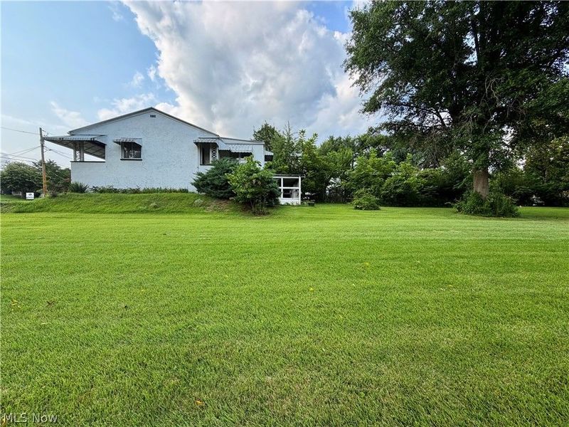 710 Walnut Street, Belpre, OH 45714 Photo 3