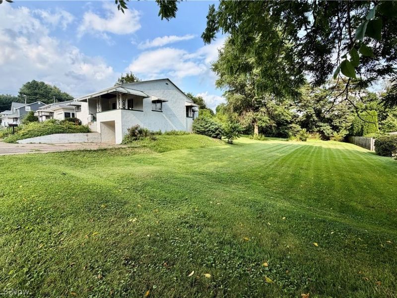 710 Walnut Street, Belpre, OH 45714 Photo 9