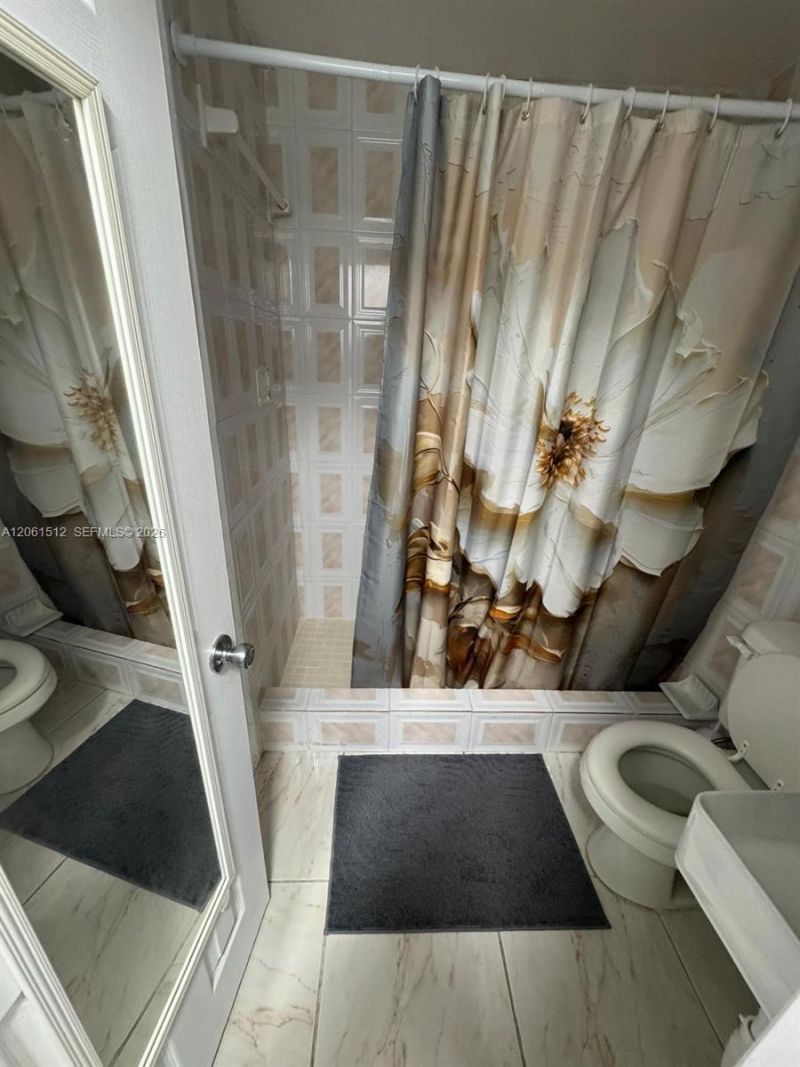 80 W 56th St , Hialeah, FL 33012 Photo