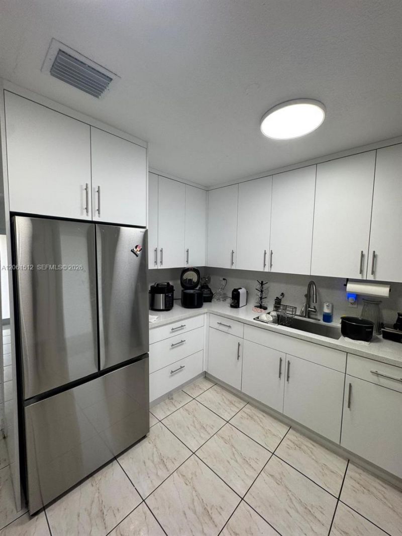 80 W 56th St , Hialeah, FL 33012 Photo