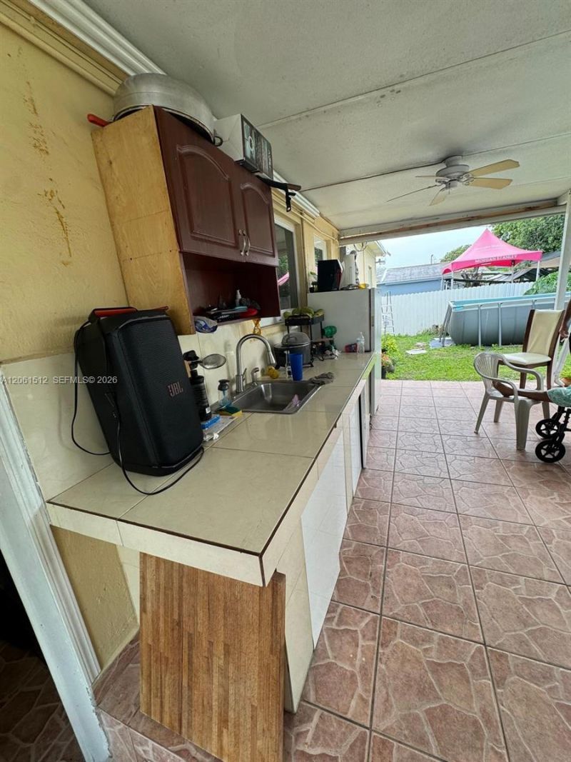 80 W 56th St , Hialeah, FL 33012 Photo