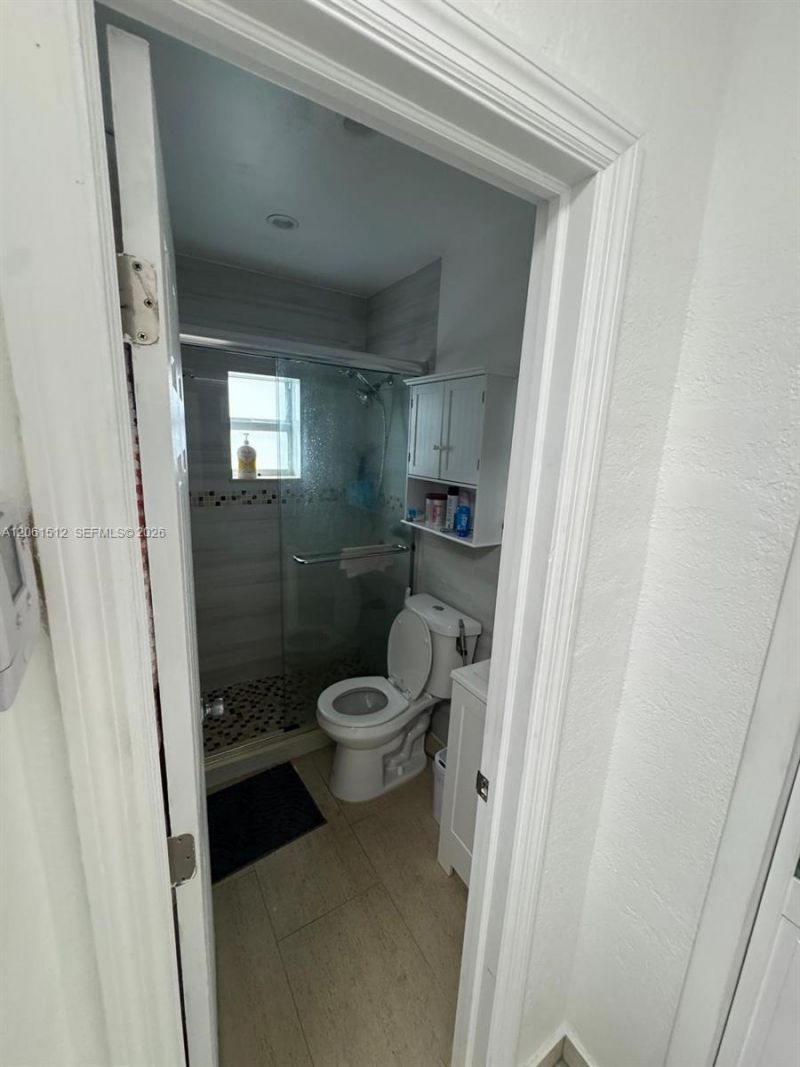80 W 56th St , Hialeah, FL 33012 Photo