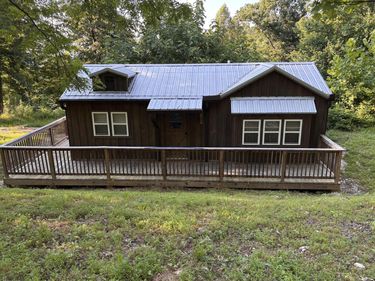 100 Orchard Road, Stanton, KY 40380