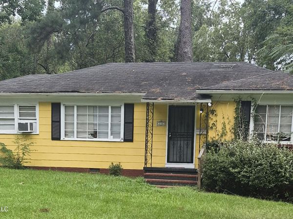726 Alvaredo Street, Jackson, MS 39204