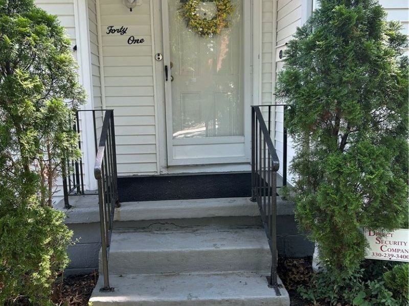 41 8th Street, Barberton, OH 44203 Photo 2