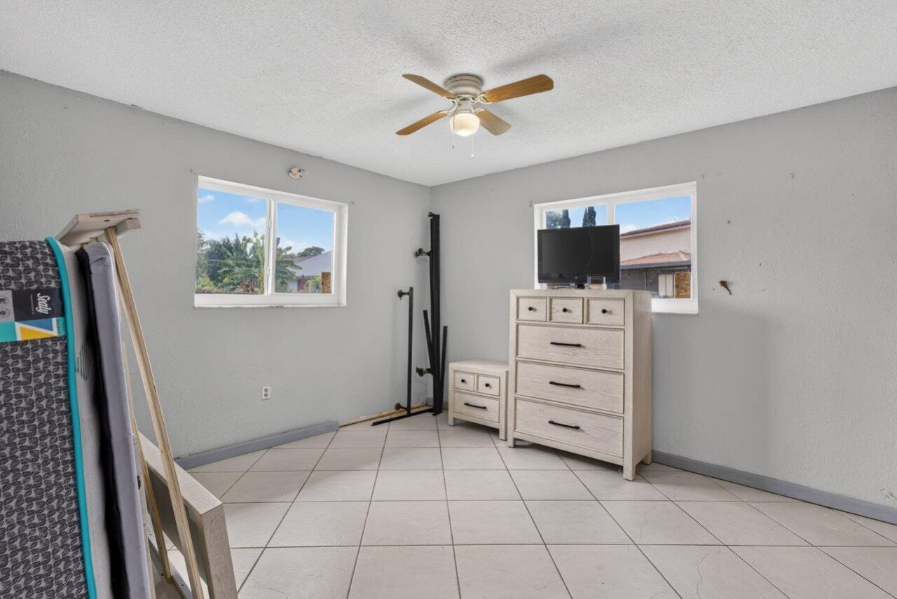 2011 SW 99th Terrace, Miramar, FL 33025 Photo