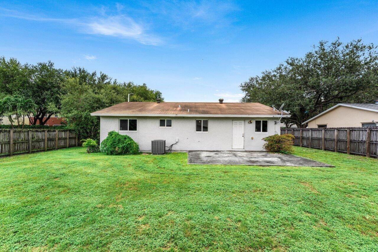 2011 SW 99th Terrace, Miramar, FL 33025 Photo