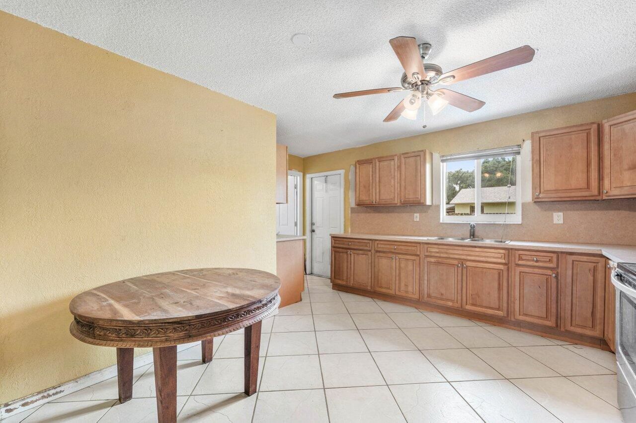2011 SW 99th Terrace, Miramar, FL 33025 Photo