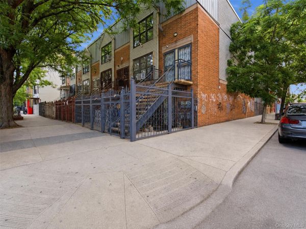 2000 Mapes Avenue , Bronx, NY 10460