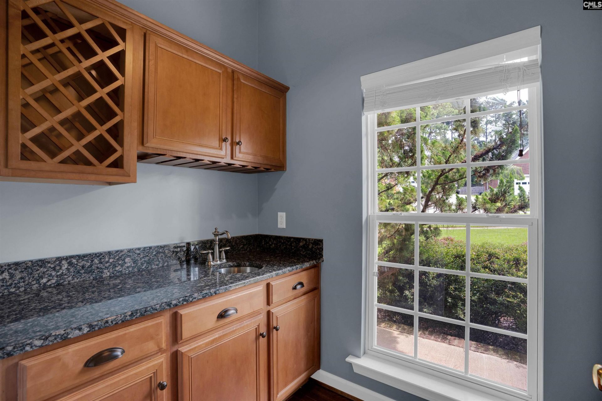 205 Winterberry Loop  Photo 11