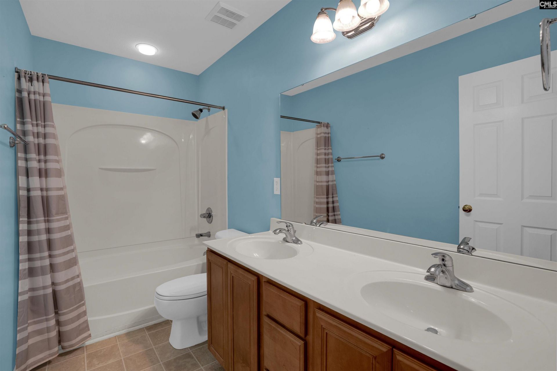 205 Winterberry Loop  Photo 35